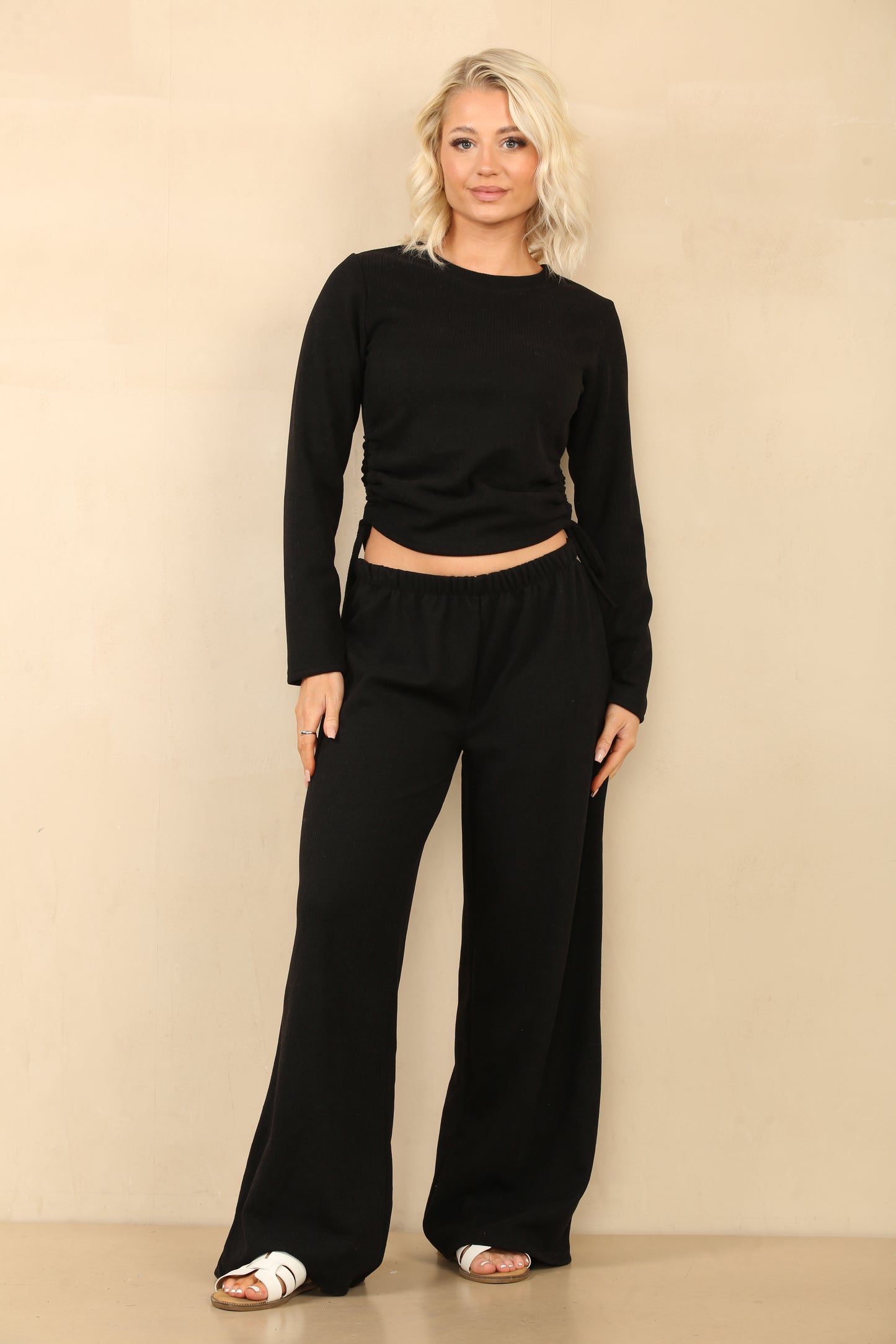 Ensemble crop top avec pantalon et noeud resserage cordon velours urbain ref-8956